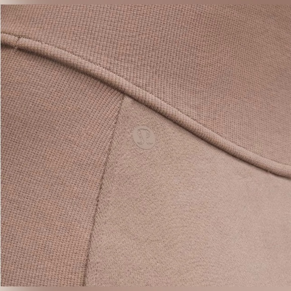 Lululemon Scuba HR Mini Skirt - Picture 2 of 3